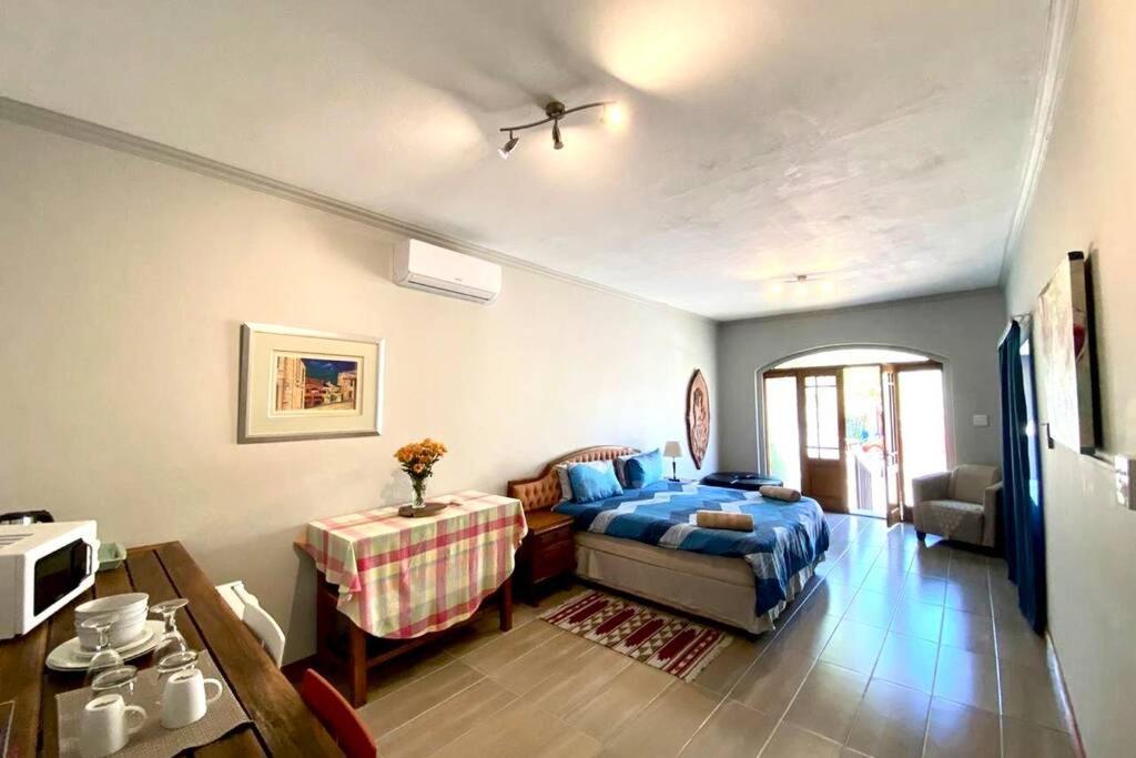Le Grec Wine Tram Apartment Franschhoek Exteriör bild