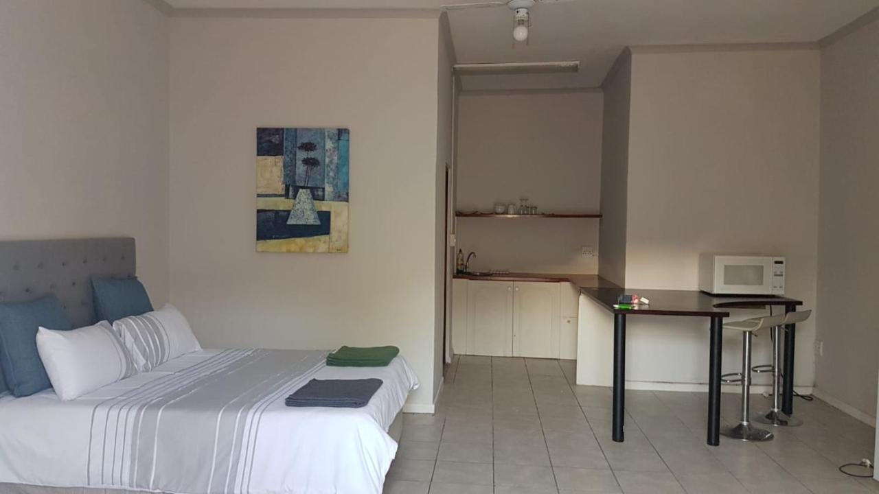 Le Grec Wine Tram Apartment Franschhoek Exteriör bild